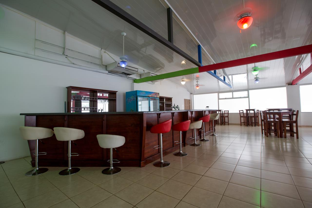 Hotel Arenas En Punta Leona Las Agujas Eksteriør bilde