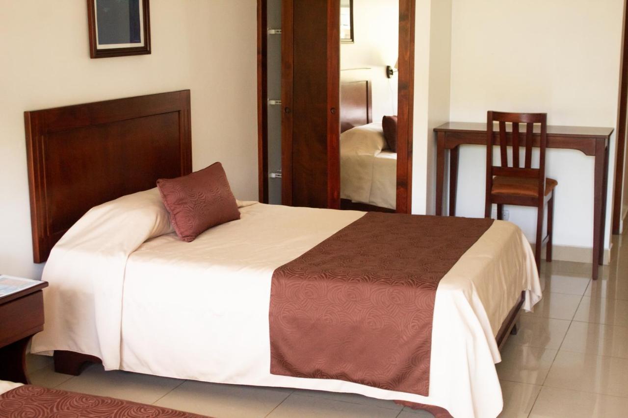 Hotel Arenas En Punta Leona Las Agujas Eksteriør bilde